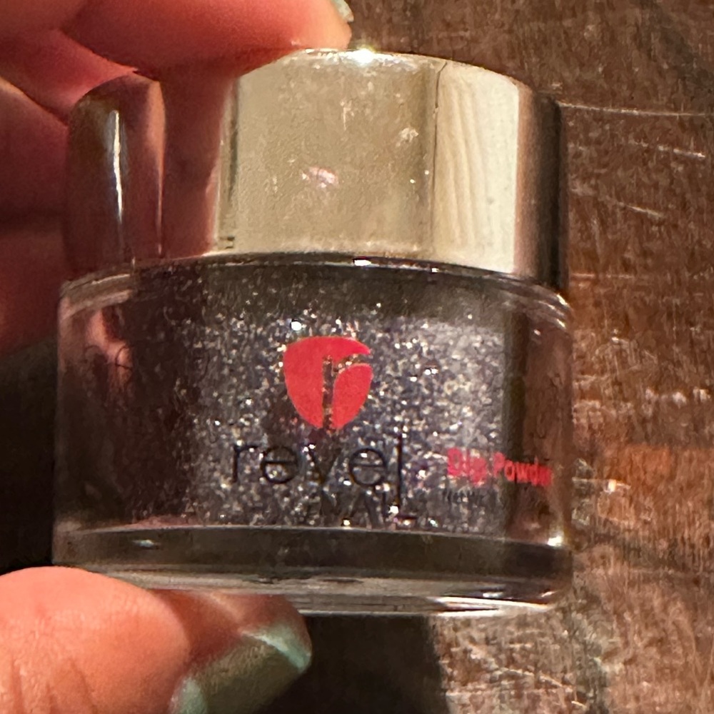 - Revel Nail Incline  DIP POWDER 0.5 oz